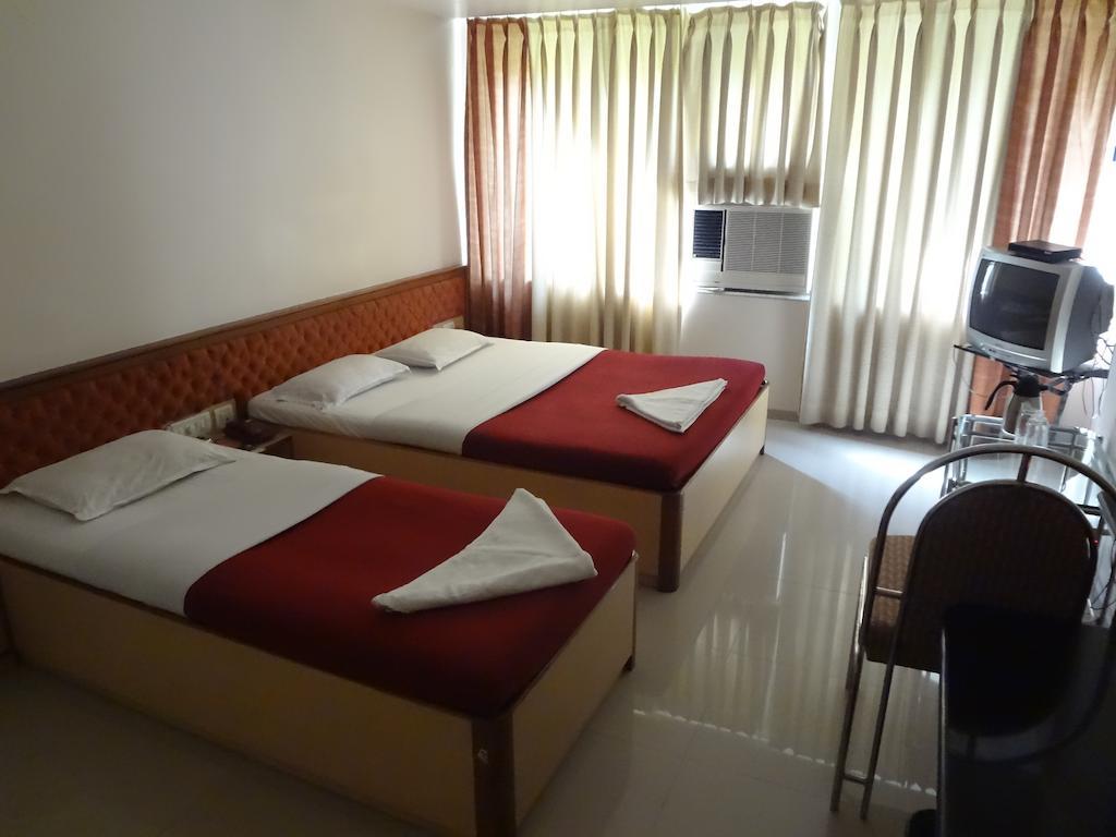 Hotel Ashwin Bombay Eksteriør billede