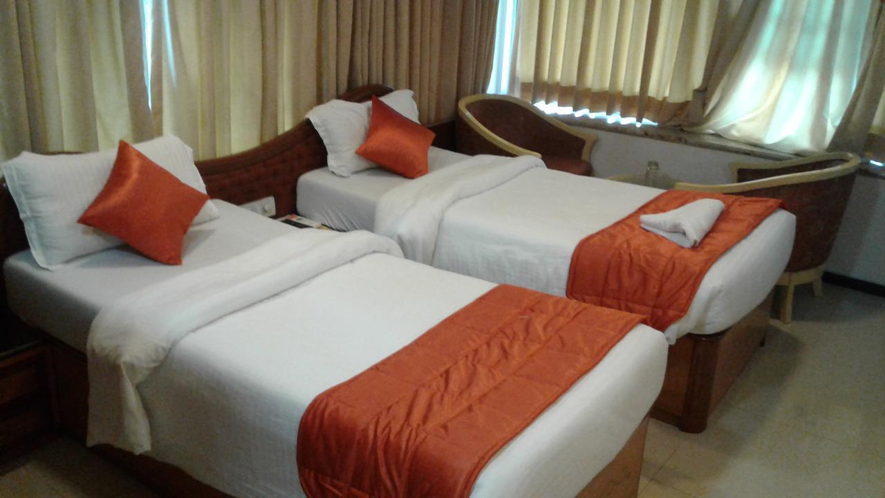 Hotel Ashwin Bombay Eksteriør billede
